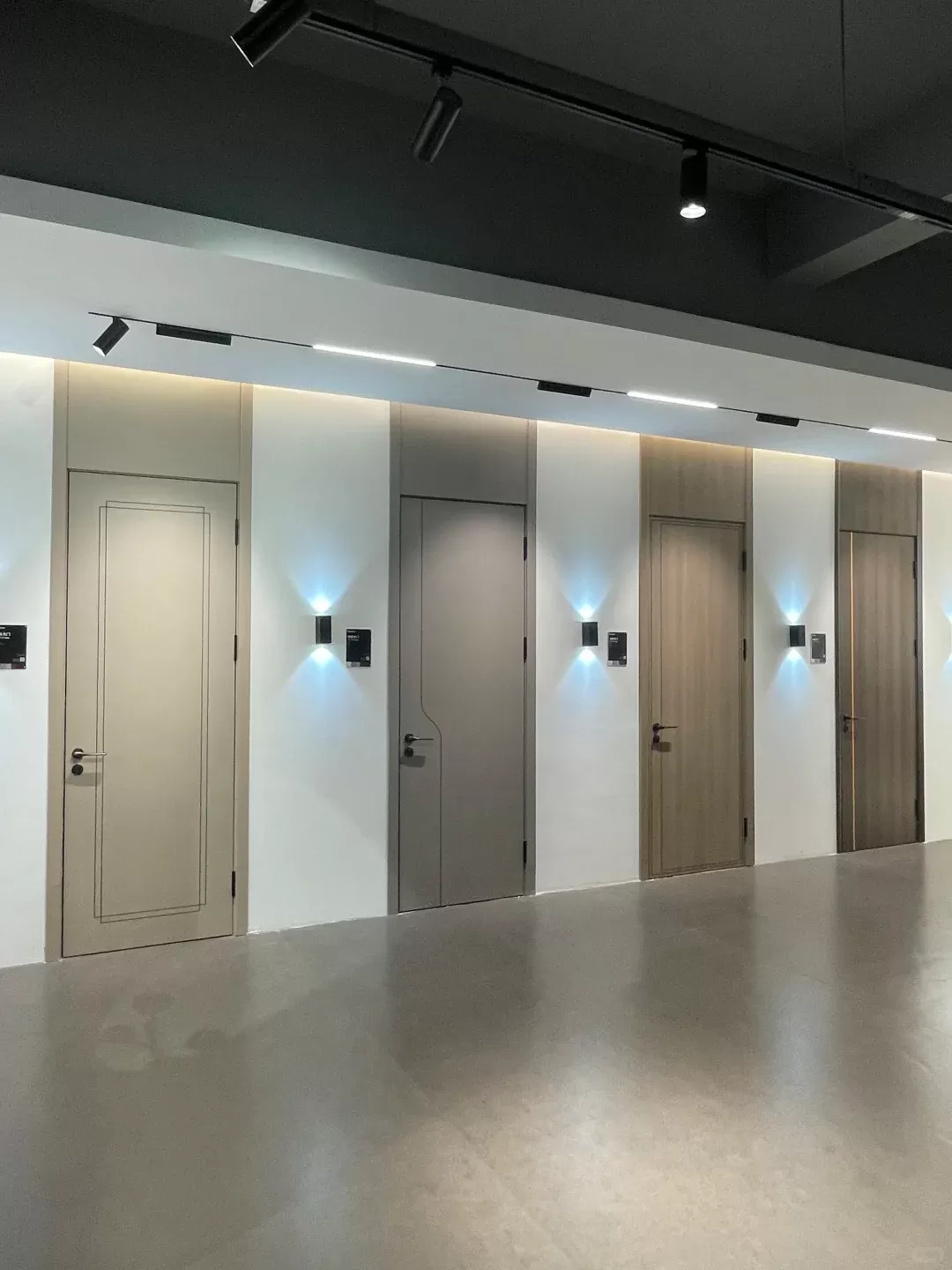 Paint-free Wooden Doors