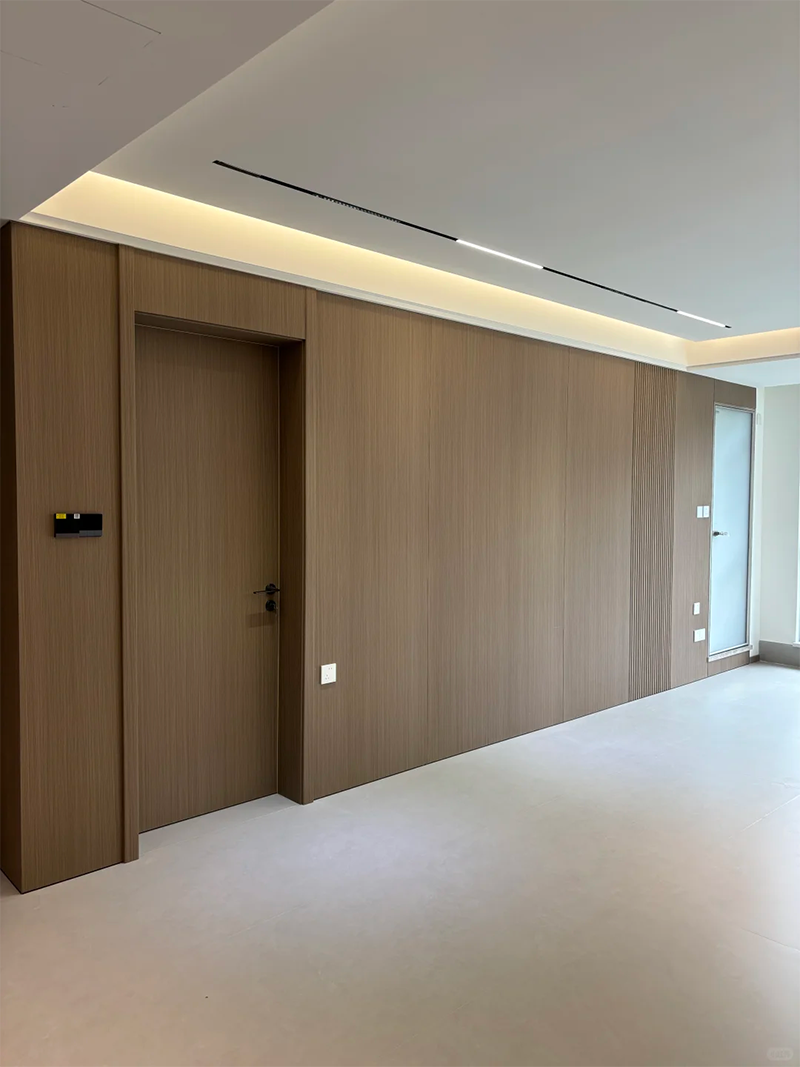 Paint-free Wooden Doors