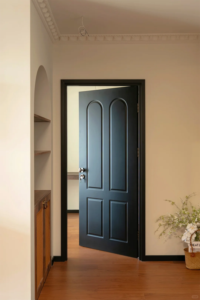 Painted Wooden Doors 5